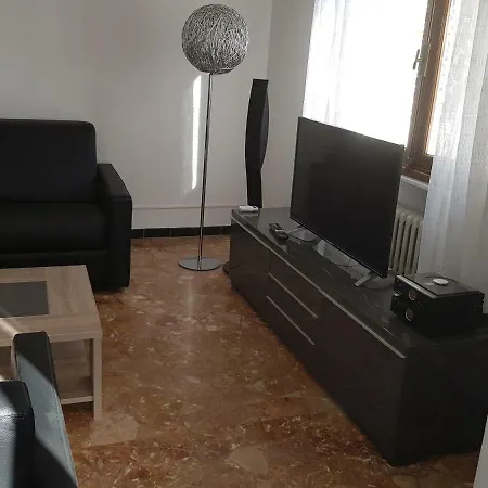 Daire 86 Avenue Des Bois *